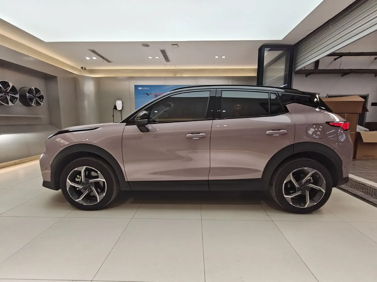 2025 LYNK&CO 06 1.5T 181HP L4 7DCT,autocango,china used car exporter,china ev exporter,chinese used car exporter,chinese used ev exporter