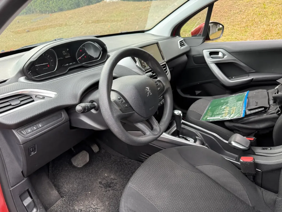 2018 Peugeot 2008 1.6L 117HP L4 6AT,autocango,china used car exporter,china ev exporter,chinese used car exporter,chinese used ev exporter