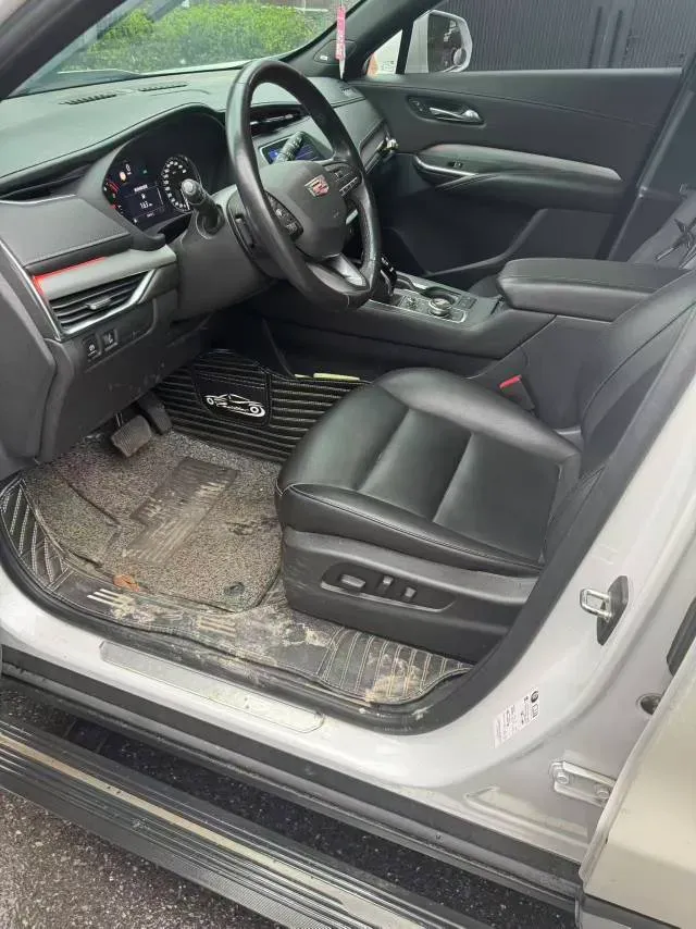 2020 Cadillac XT4 2.0T 237HP L4 9AT,autocango,china used car exporter,china ev exporter,chinese used car exporter,chinese used ev exporter