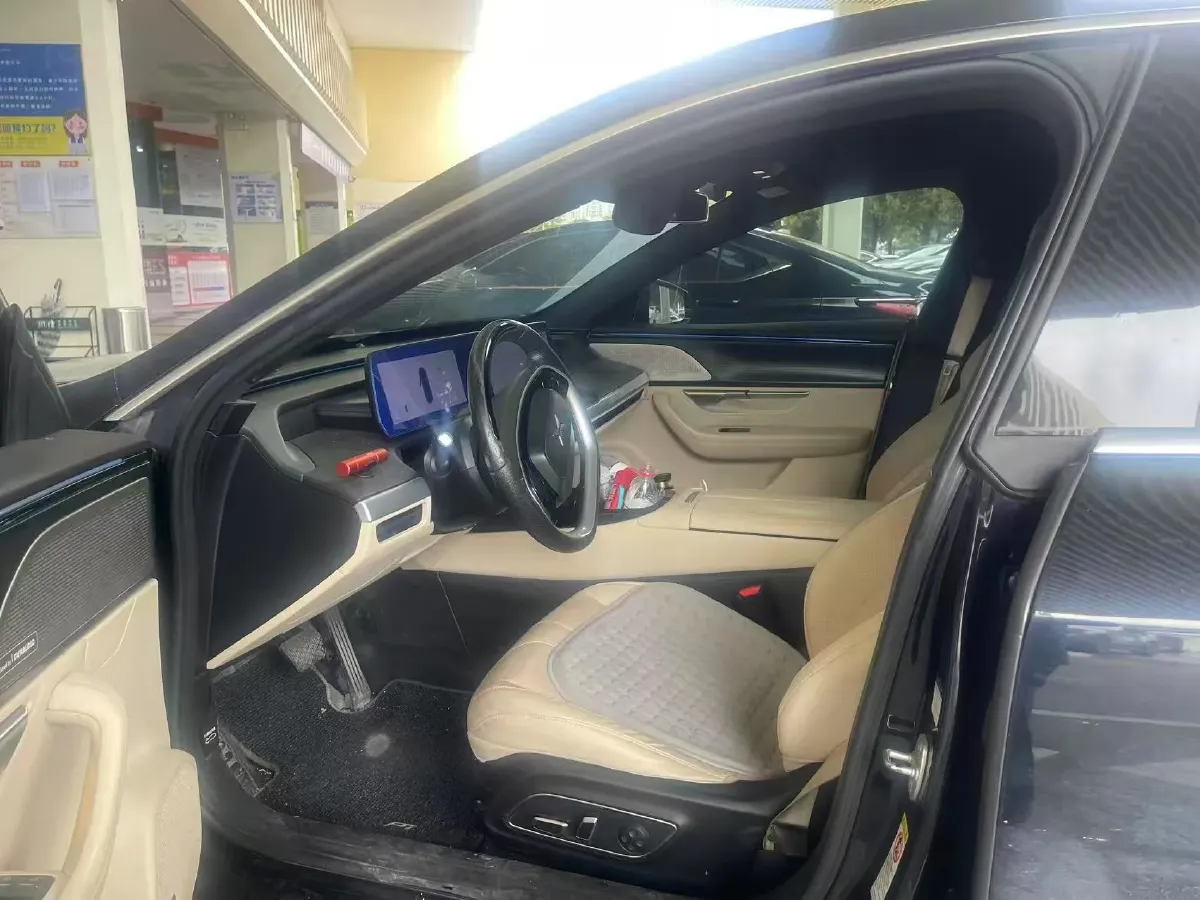 2020 Xpeng P7 BEV 70.8KWH,autocango,china used car exporter,china ev exporter,chinese used car exporter,chinese used ev exporter