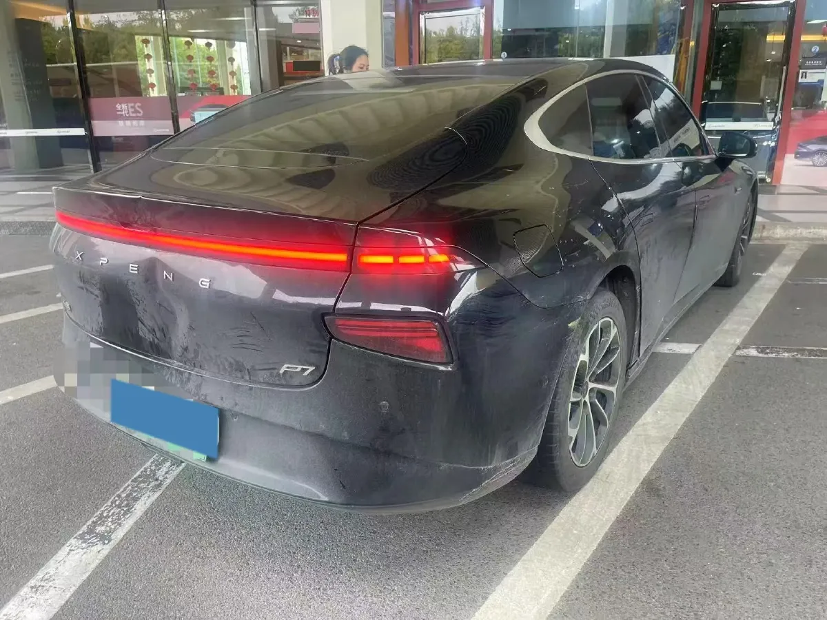 2020 Xpeng P7 BEV 70.8KWH,autocango,china used car exporter,china ev exporter,chinese used car exporter,chinese used ev exporter