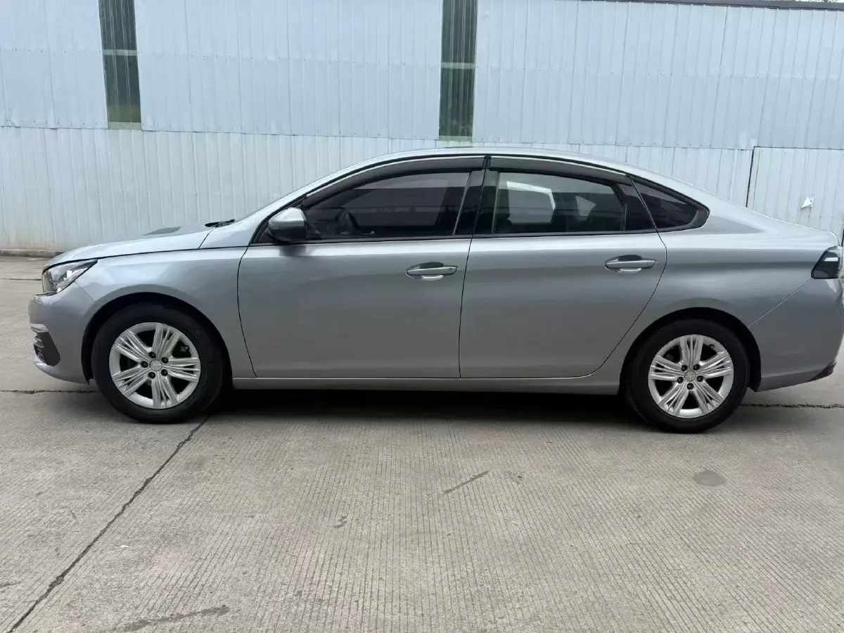 2019 Peugeot 308 1.6L 117HP L4 5MT,autocango,china used car exporter,china ev exporter,chinese used car exporter,chinese used ev exporter