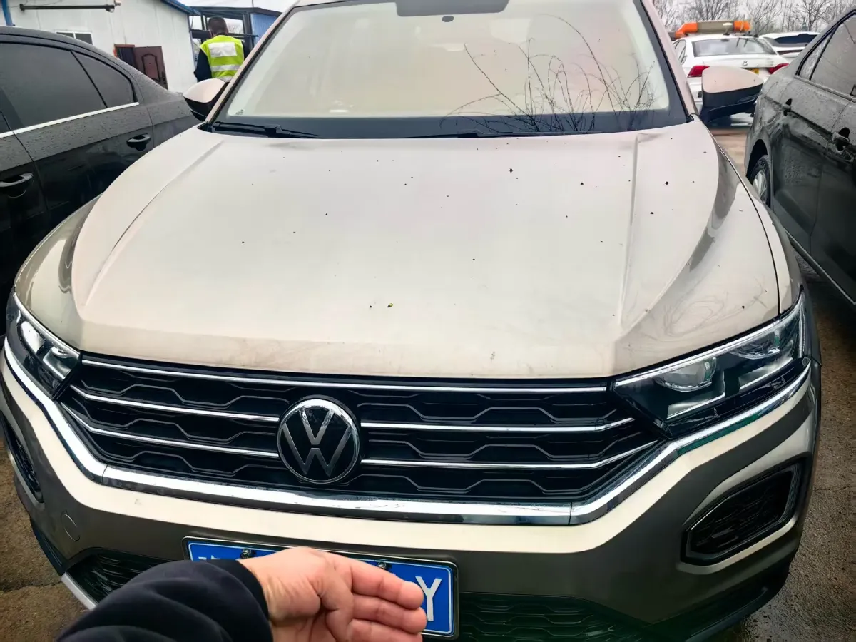 2022 Volkswagen T-Roc 1.4T 150HP L4 7DCT,autocango,china used car exporter,china ev exporter,chinese used car exporter,chinese used ev exporter