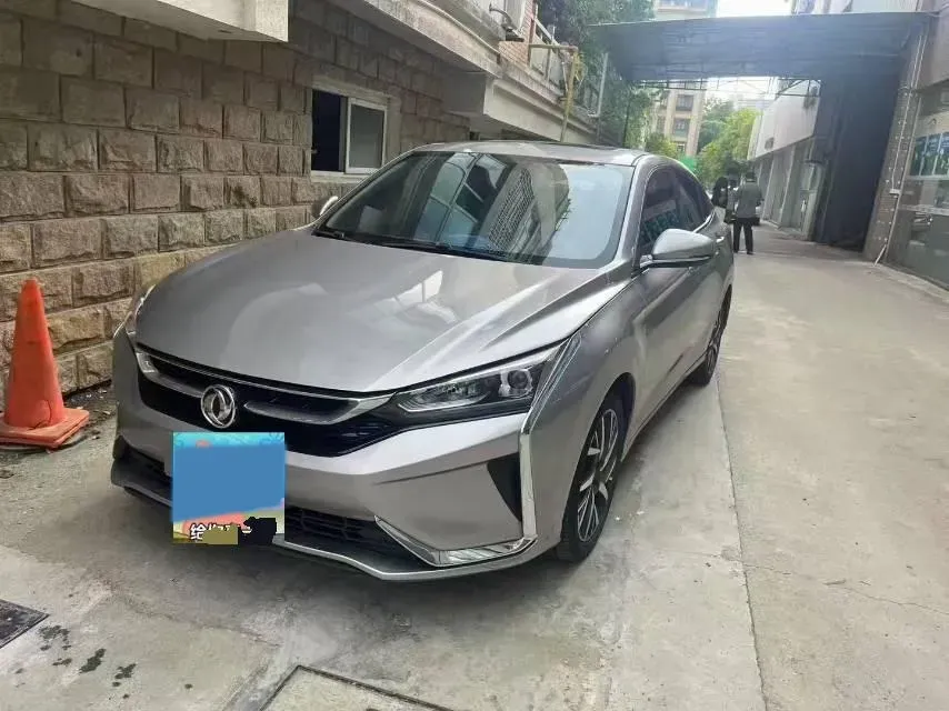 2020 DongFeng Aeolus YiXuan 1.5T 150HP L4 6DCT,autocango,china used car exporter,china ev exporter,chinese used car exporter,chinese used ev exporter