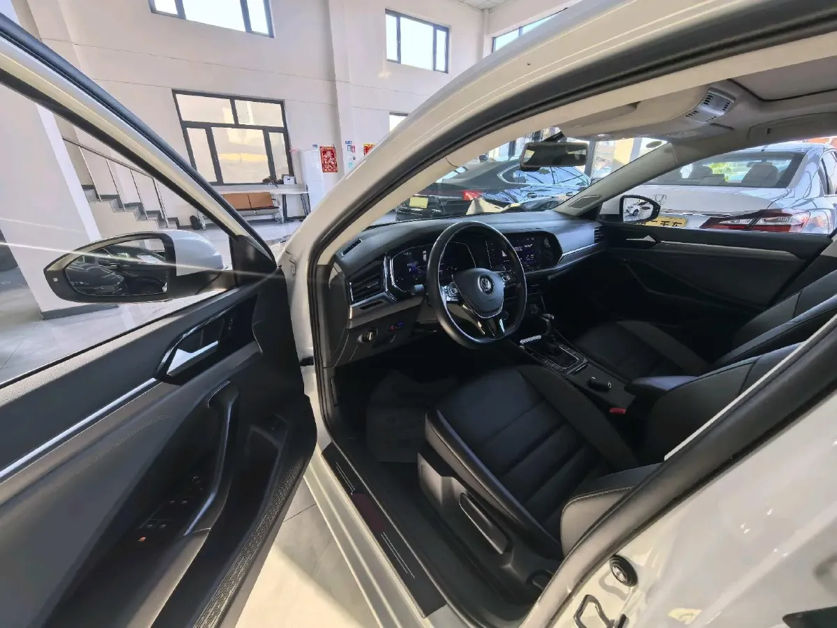 2021 Volkswagen Sagitar 1.2T 116HP L4 7DCT,autocango,china used car exporter,china ev exporter,chinese used car exporter,chinese used ev exporter