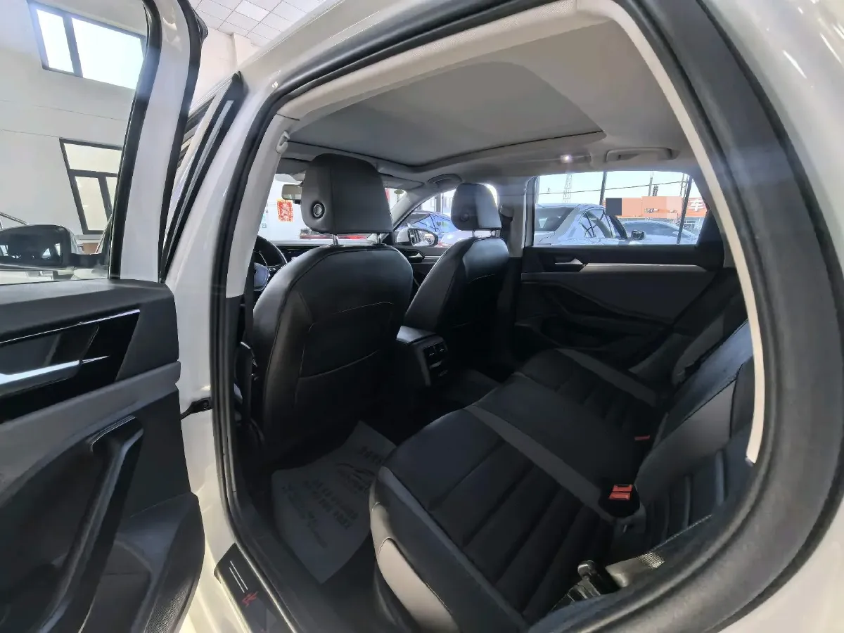 2021 Volkswagen Sagitar 1.2T 116HP L4 7DCT,autocango,china used car exporter,china ev exporter,chinese used car exporter,chinese used ev exporter