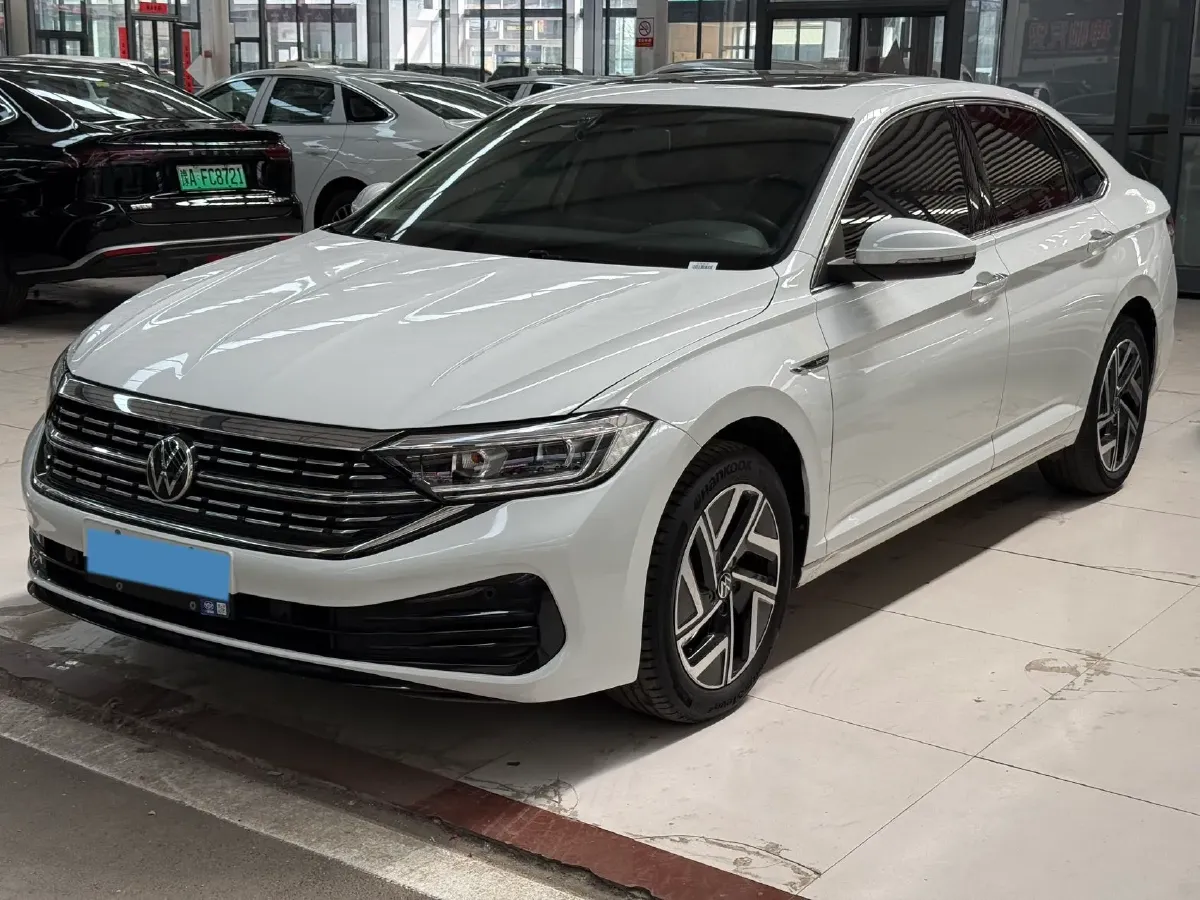2023 Volkswagen Sagitar 1.4T 150HP L4 7DCT,autocango,china used car exporter,china ev exporter,chinese used car exporter,chinese used ev exporter
