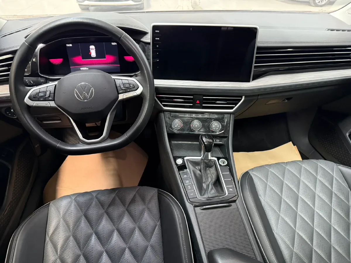 2023 Volkswagen Sagitar 1.4T 150HP L4 7DCT,autocango,china used car exporter,china ev exporter,chinese used car exporter,chinese used ev exporter