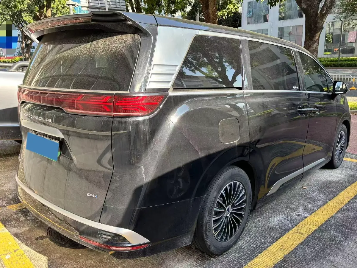 2022 BMW X2 2.0T 192HP L4 8AT,autocango,china used car exporter,china ev exporter,chinese used car exporter,chinese used ev exporter