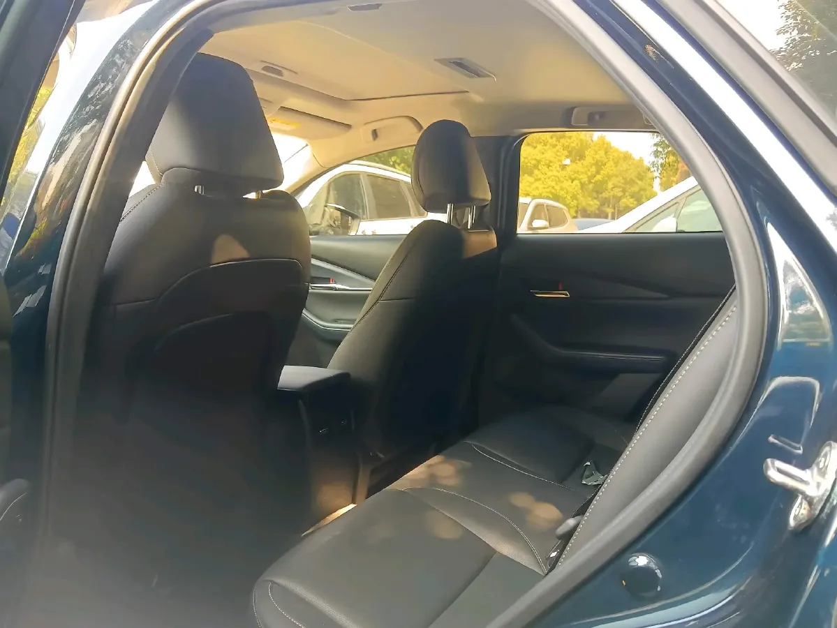 2021 Mazda CX-30 2.0L 158HP L4 6AT,autocango,china used car exporter,china ev exporter,chinese used car exporter,chinese used ev exporter