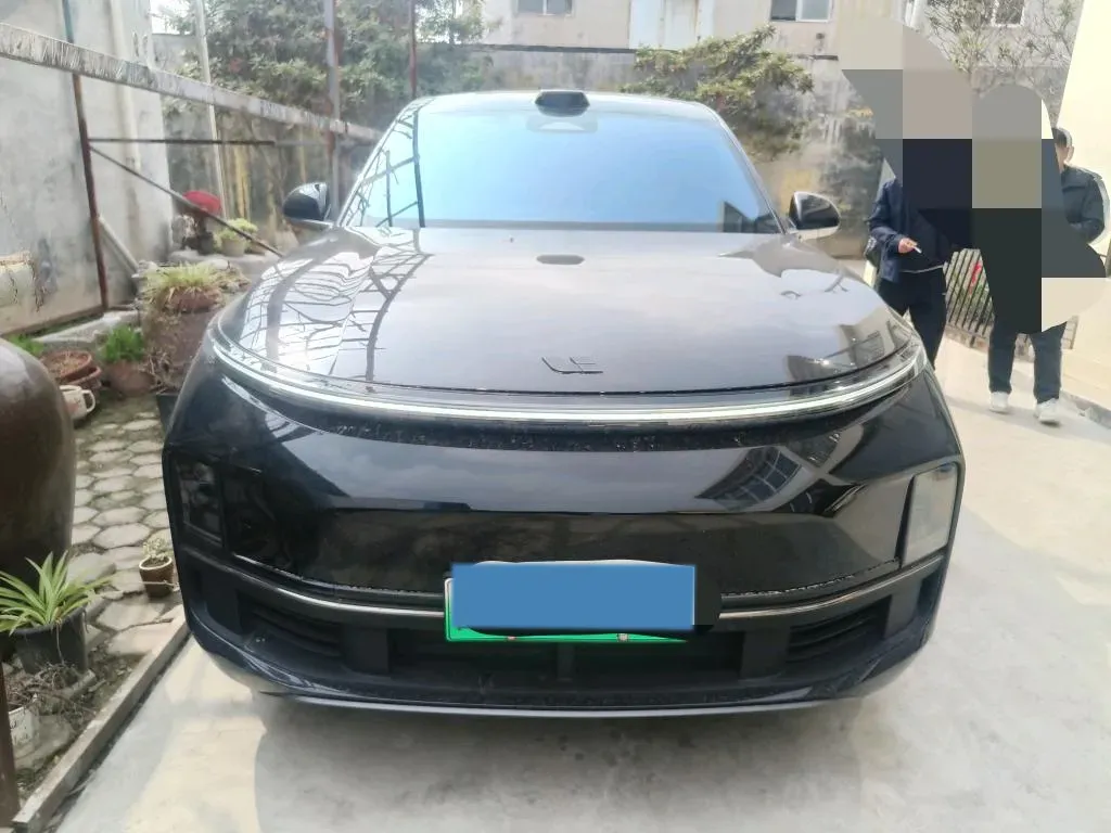 2024 Li L9 Range Extended 154HP REEV 52.3KWH,autocango,china used car exporter,china ev exporter,chinese used car exporter,chinese used ev exporter