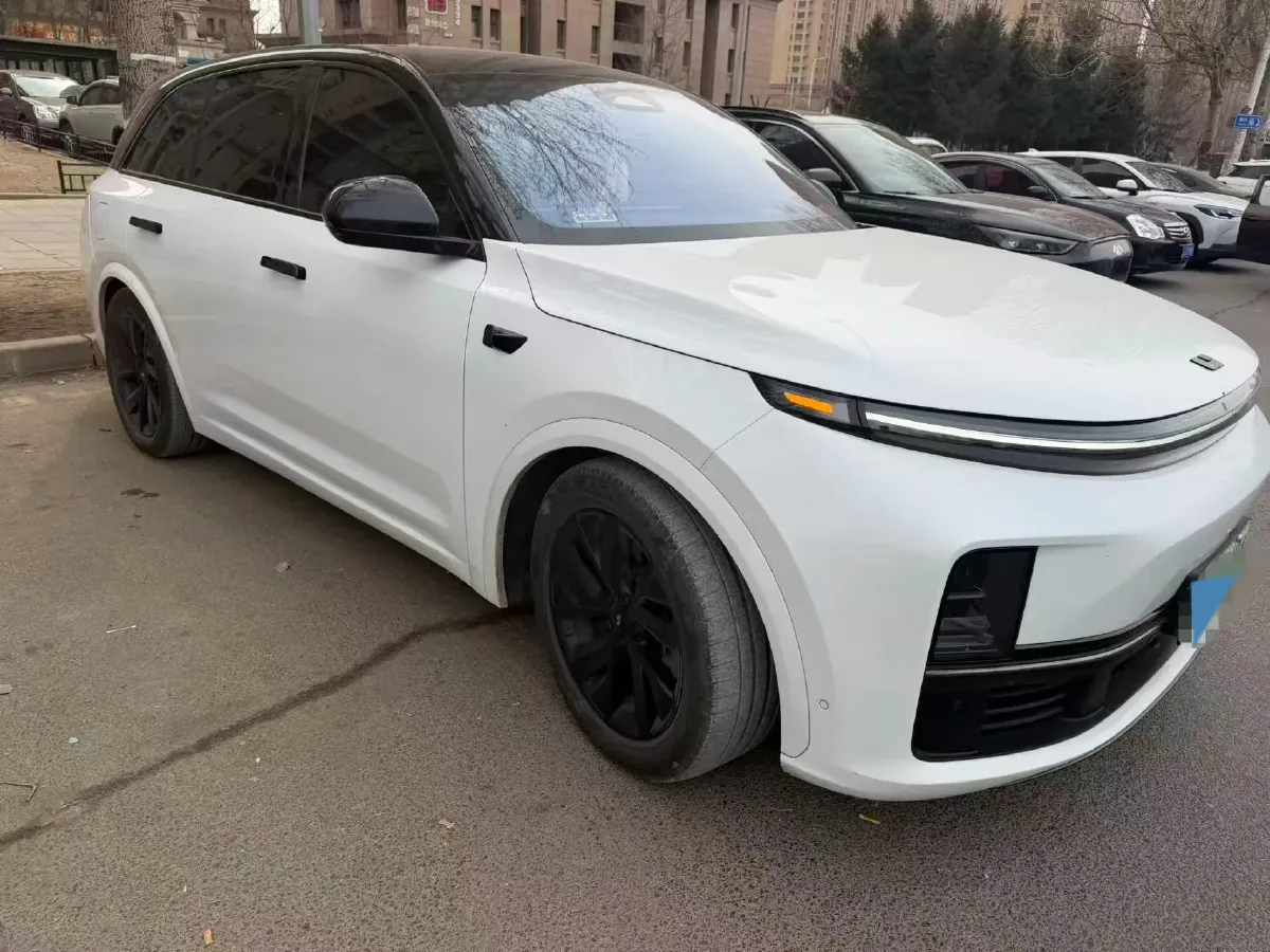 2023 Li L7 Range Extended 154HP REEV 40.9KWH,autocango,china used car exporter,china ev exporter,chinese used car exporter,chinese used ev exporter