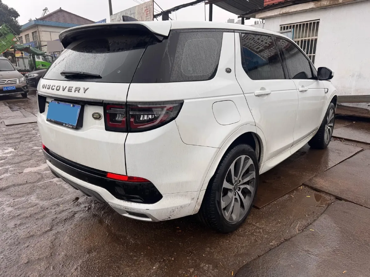 2020 Land Rover Discovery Sport 2.0T 249HP L4 9AT,autocango,china used car exporter,china ev exporter,chinese used car exporter,chinese used ev exporter