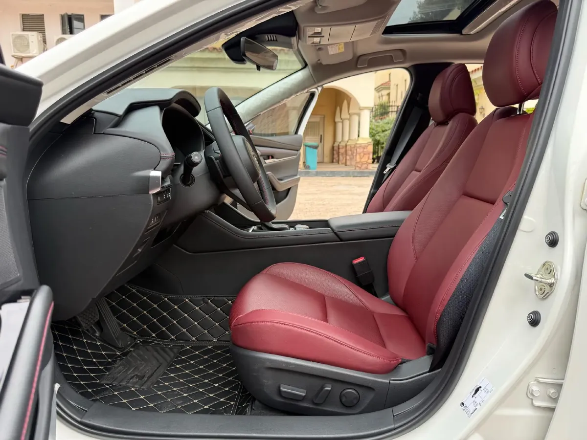 2023 Mazda 3 Axela 2.0L 158HP L4 6AT,autocango,china used car exporter,china ev exporter,chinese used car exporter,chinese used ev exporter