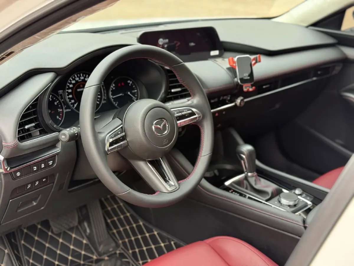 2023 Mazda 3 Axela 2.0L 158HP L4 6AT,autocango,china used car exporter,china ev exporter,chinese used car exporter,chinese used ev exporter