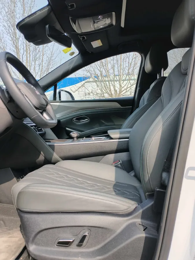 2025 BYD SongL DM-i 1.5L 101HP L4 E-CVT PHEV 26.6KWH,autocango,china used car exporter,china ev exporter,chinese used car exporter,chinese used ev exporter