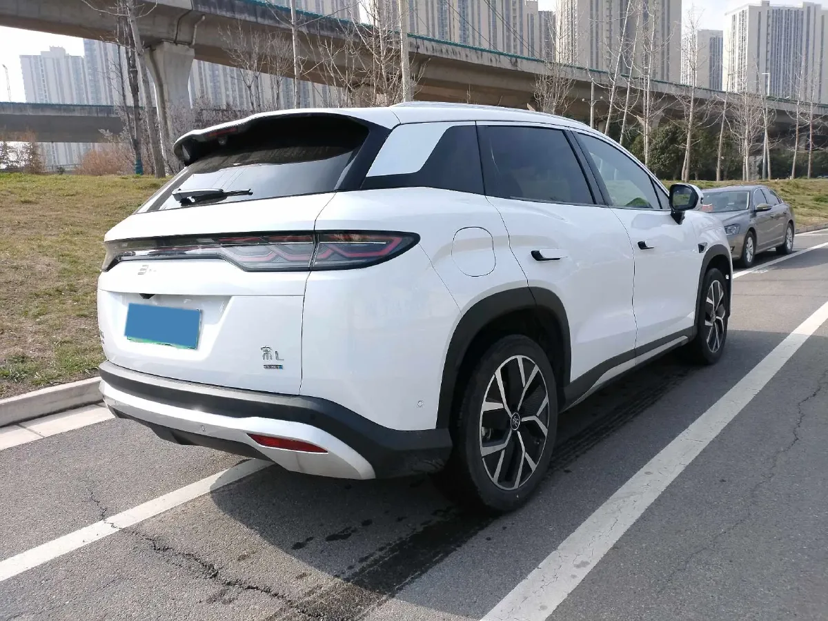 2025 BYD SongL DM-i 1.5L 101HP L4 E-CVT PHEV 26.6KWH,autocango,china used car exporter,china ev exporter,chinese used car exporter,chinese used ev exporter