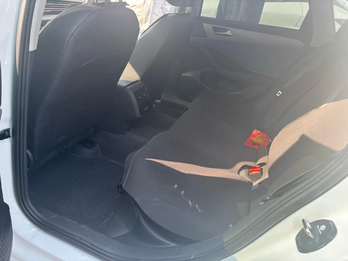 2025 Volkswagen Sagitar 1.5T 160HP L4 7DCT,autocango,china used car exporter,china ev exporter,chinese used car exporter,chinese used ev exporter