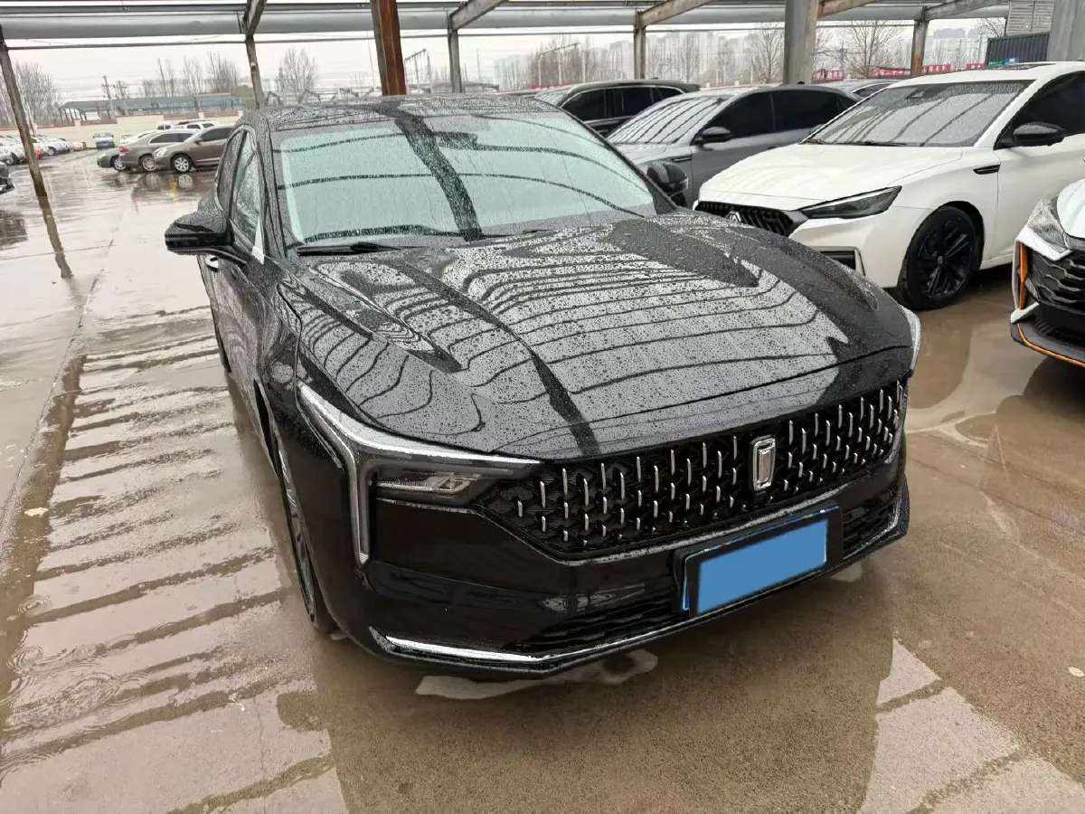 2021 Bestune B70 1.5T 169HP L4 7DCT,autocango,china used car exporter,china ev exporter,chinese used car exporter,chinese used ev exporter