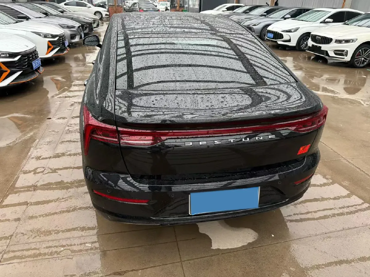 2021 Bestune B70 1.5T 169HP L4 7DCT,autocango,china used car exporter,china ev exporter,chinese used car exporter,chinese used ev exporter