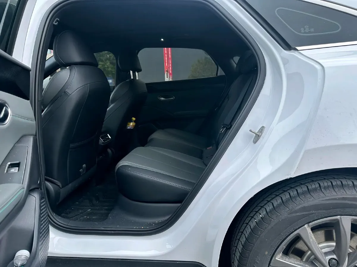 2025 BYD QinL BEV,autocango,china used car exporter,china ev exporter,chinese used car exporter,chinese used ev exporter