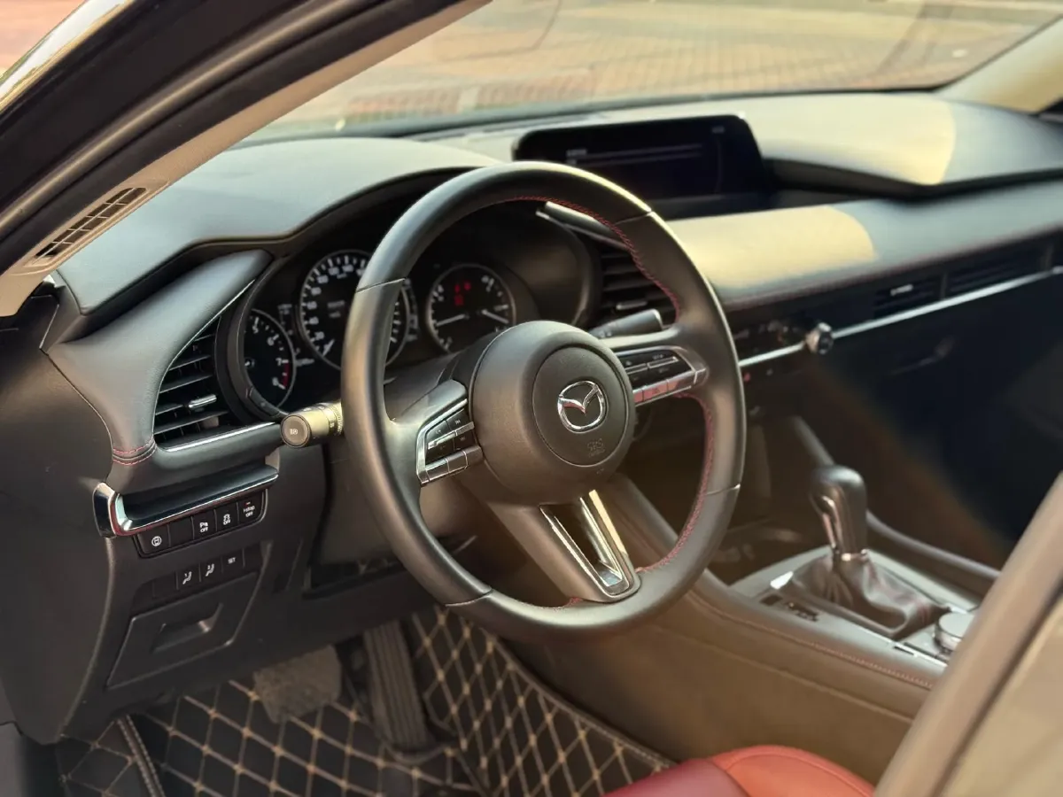 2023 Mazda 3 Axela 2.0L 158HP L4 6AT,autocango,china used car exporter,china ev exporter,chinese used car exporter,chinese used ev exporter