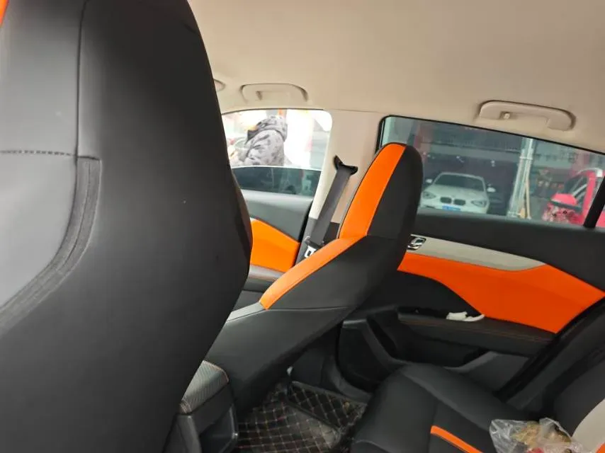 2023 DongFeng Aeolus YiXuan 1.5L 125HP L4 6DCT,autocango,china used car exporter,china ev exporter,chinese used car exporter,chinese used ev exporter