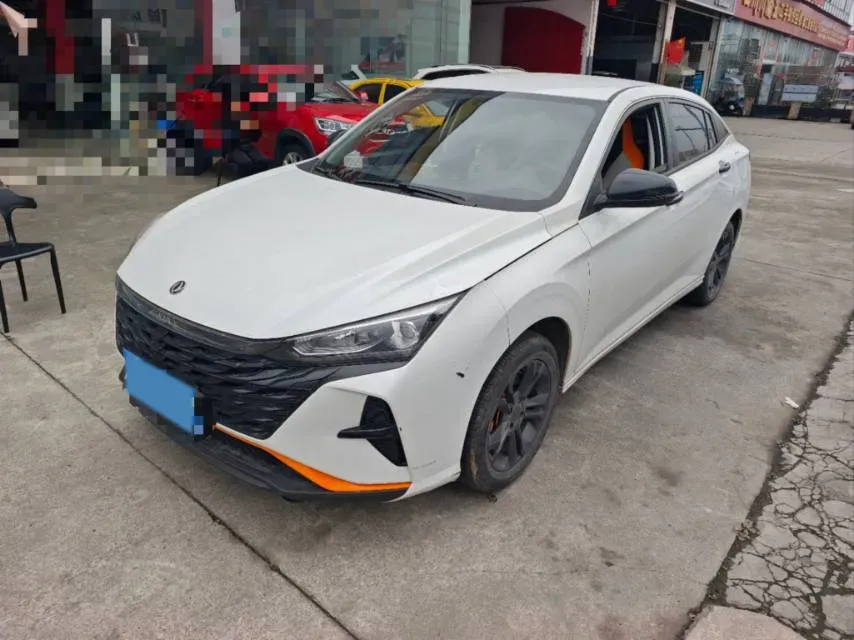 2023 DongFeng Aeolus YiXuan 1.5L 125HP L4 6DCT,autocango,china used car exporter,china ev exporter,chinese used car exporter,chinese used ev exporter