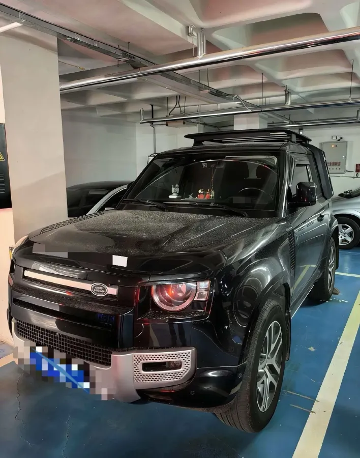 2023 Land Rover Defender 3.0T 400HP L6 8AT,autocango,china used car exporter,china ev exporter,chinese used car exporter,chinese used ev exporter