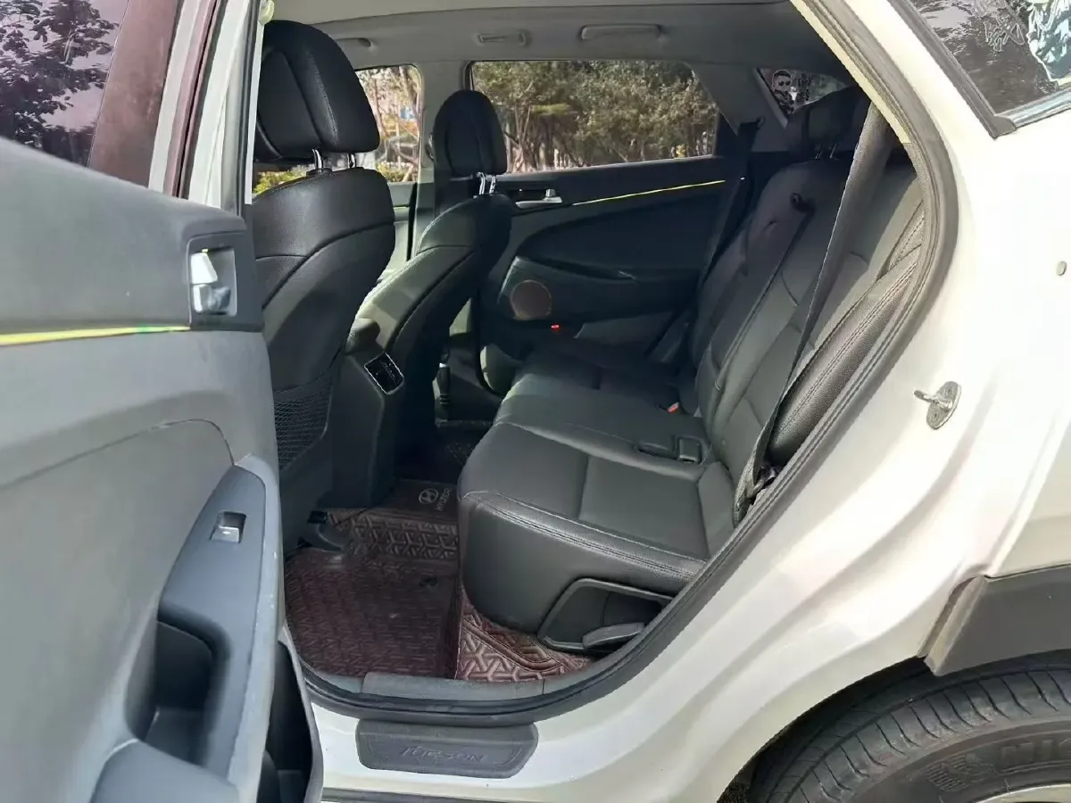 2018 Hyundai Tucson 1.6T 177HP L4 7DCT,autocango,china used car exporter,china ev exporter,chinese used car exporter,chinese used ev exporter