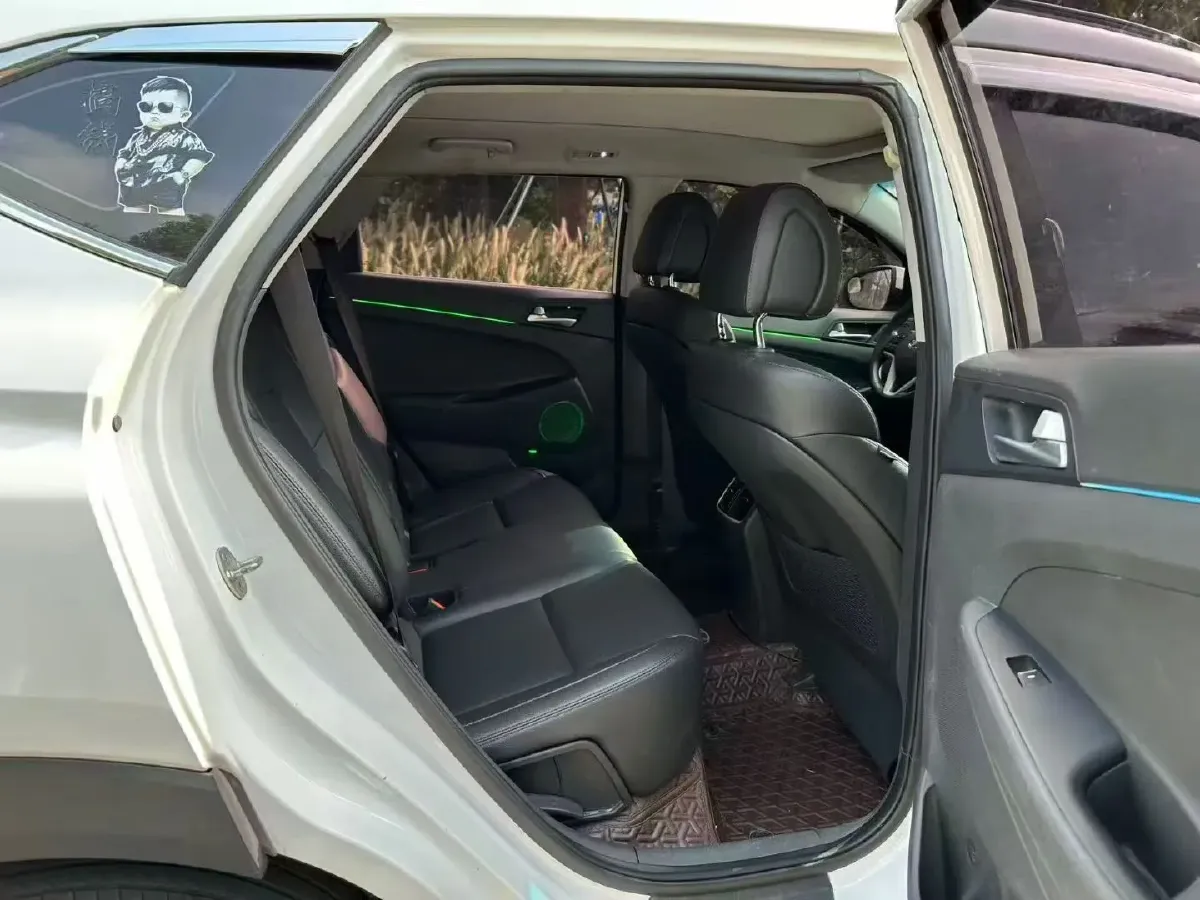 2018 Hyundai Tucson 1.6T 177HP L4 7DCT,autocango,china used car exporter,china ev exporter,chinese used car exporter,chinese used ev exporter