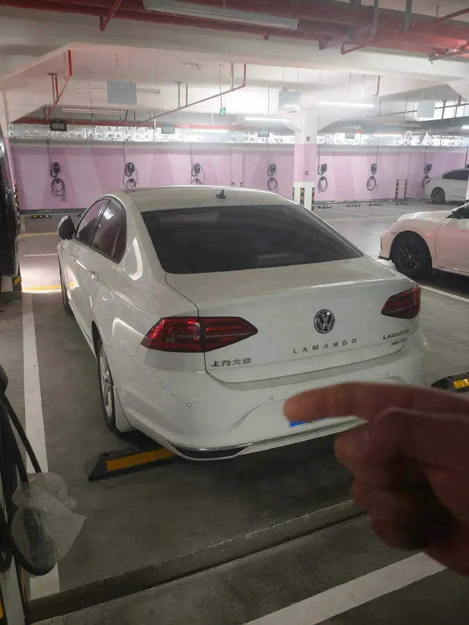 2019 Volkswagen Lamando 1.4T 131HP L4 7DCT,autocango,china used car exporter,china ev exporter,chinese used car exporter,chinese used ev exporter