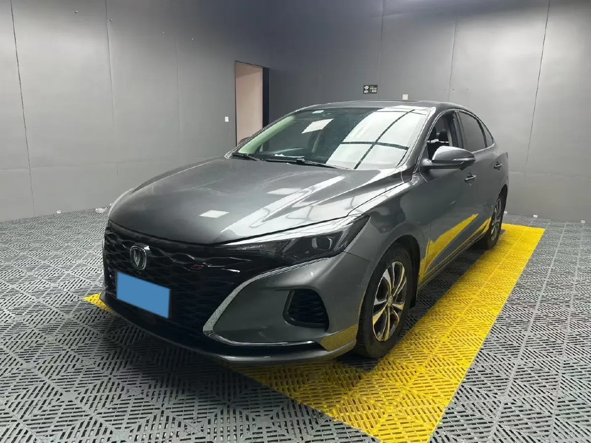 2021 ChangAn Eado 1.6L 128HP L4 CVT,autocango,china used car exporter,china ev exporter,chinese used car exporter,chinese used ev exporter