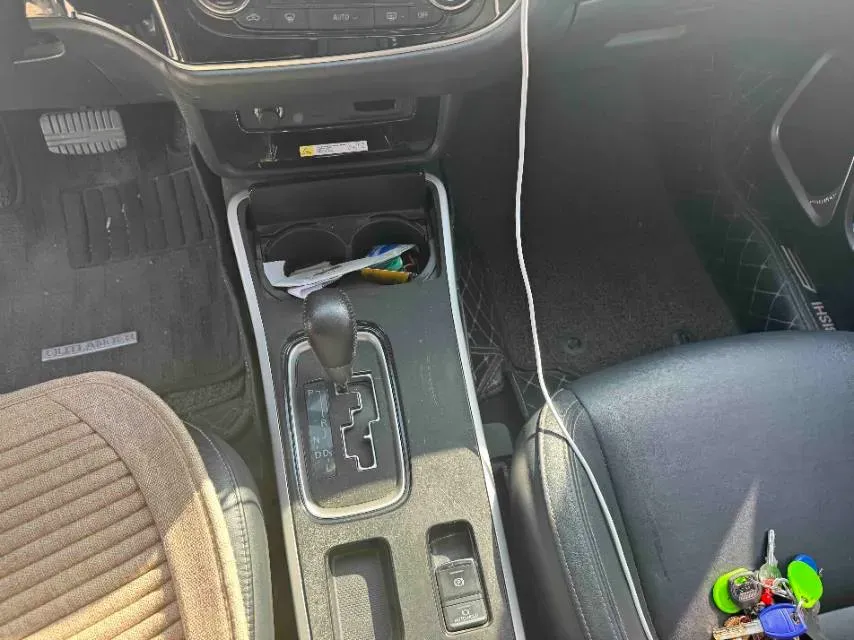 2020 Mitsubishi Outlander 2.0L 166HP L4 CVT,autocango,china used car exporter,china ev exporter,chinese used car exporter,chinese used ev exporter