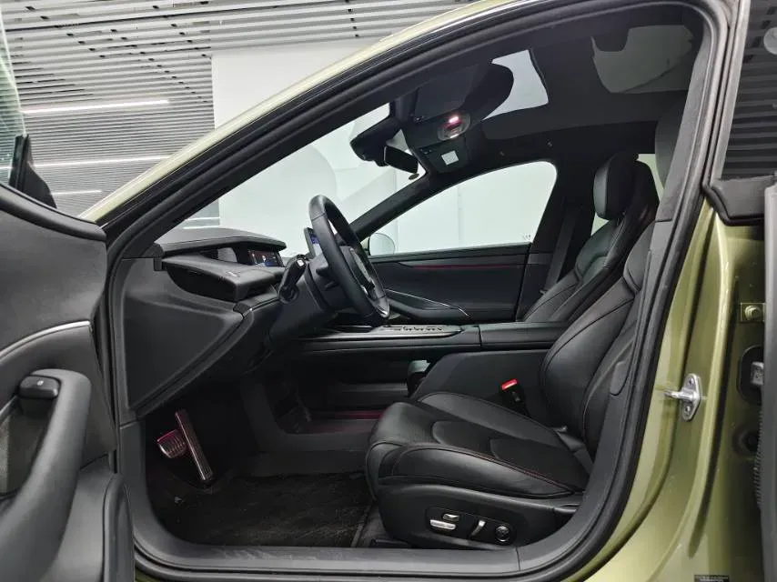 2024 MI SU7 BEV 101KWH,autocango,china used car exporter,china ev exporter,chinese used car exporter,chinese used ev exporter