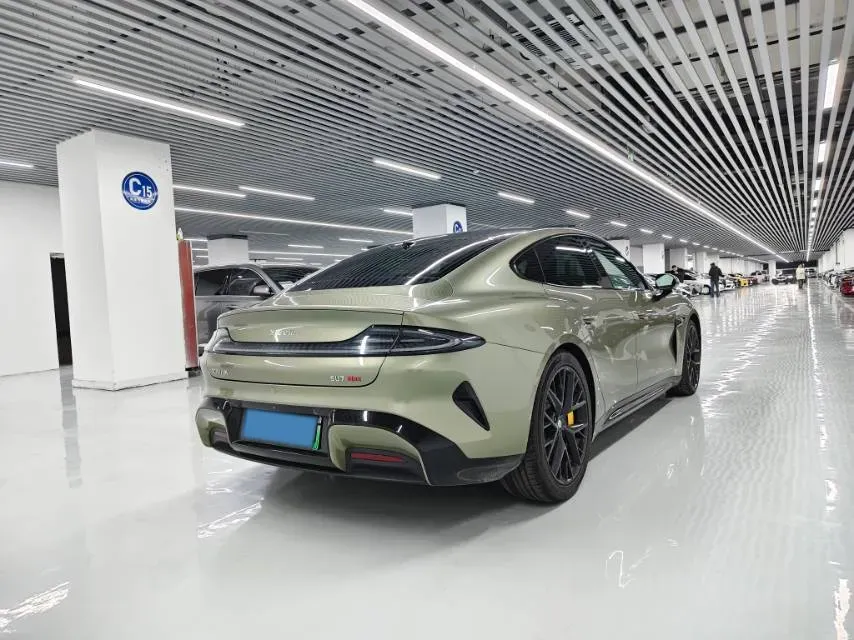 2024 MI SU7 BEV 101KWH,autocango,china used car exporter,china ev exporter,chinese used car exporter,chinese used ev exporter