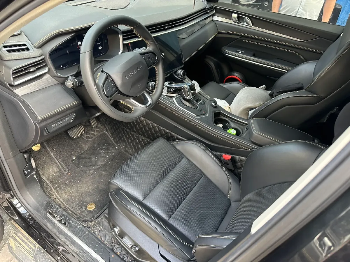 2023 MAXUS Interstellar 2.0T 261HP L4 8AT,autocango,china used car exporter,china ev exporter,chinese used car exporter,chinese used ev exporter