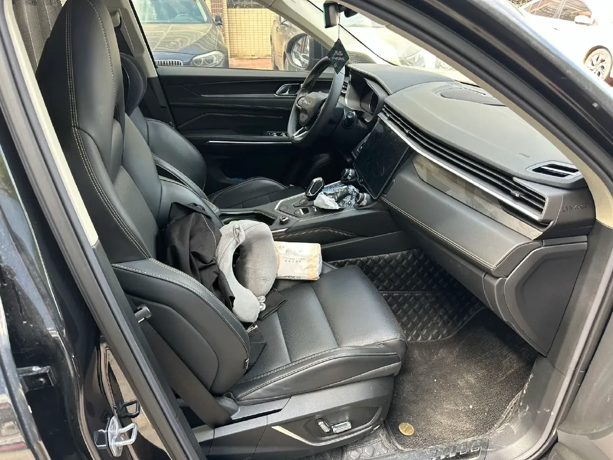 2023 MAXUS Interstellar 2.0T 261HP L4 8AT,autocango,china used car exporter,china ev exporter,chinese used car exporter,chinese used ev exporter