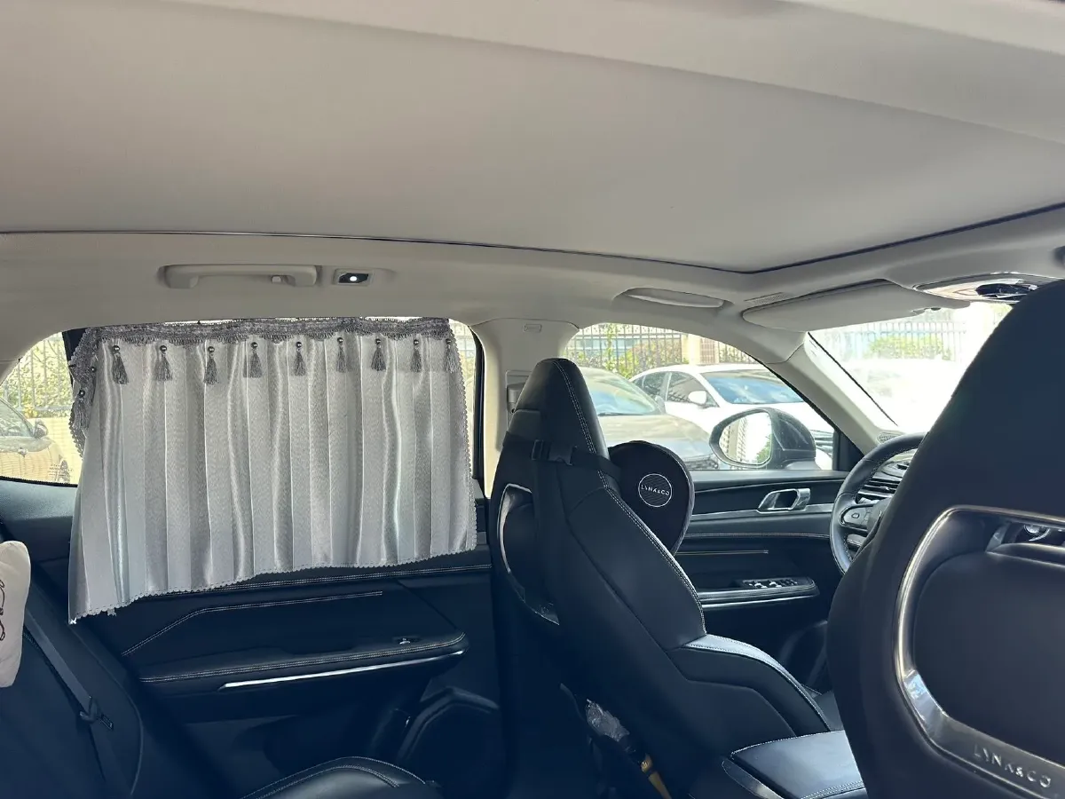 2023 MAXUS Interstellar 2.0T 261HP L4 8AT,autocango,china used car exporter,china ev exporter,chinese used car exporter,chinese used ev exporter