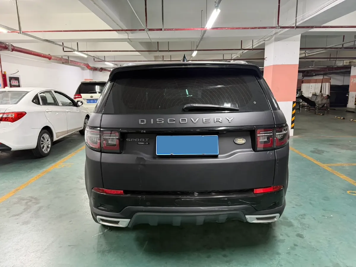 2020 Land Rover Discovery Sport 2.0T 249HP L4 9AT,autocango,china used car exporter,china ev exporter,chinese used car exporter,chinese used ev exporter