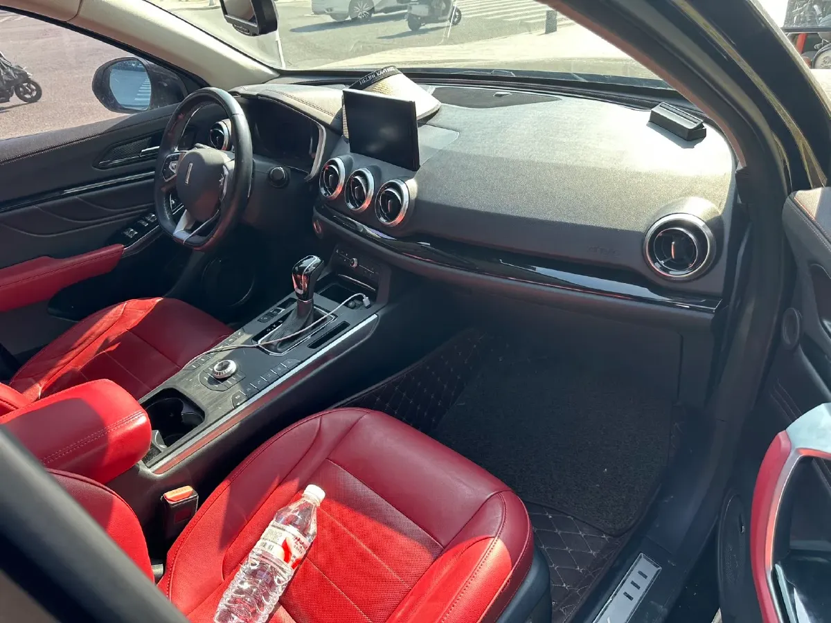 2017 WEY VV5 2.0T 197HP L4 7DCT,autocango,china used car exporter,china ev exporter,chinese used car exporter,chinese used ev exporter