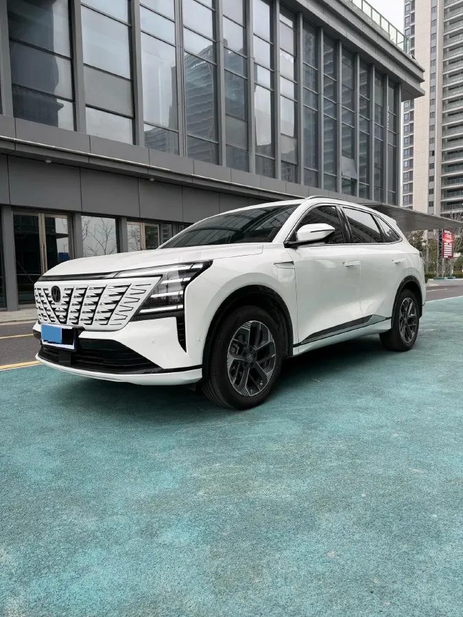 2025 ChangAn CS75 Plus 1.5T 192HP L4 8AT,autocango,china used car exporter,china ev exporter,chinese used car exporter,chinese used ev exporter