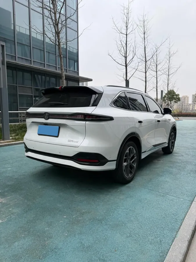 2025 ChangAn CS75 Plus 1.5T 192HP L4 8AT,autocango,china used car exporter,china ev exporter,chinese used car exporter,chinese used ev exporter