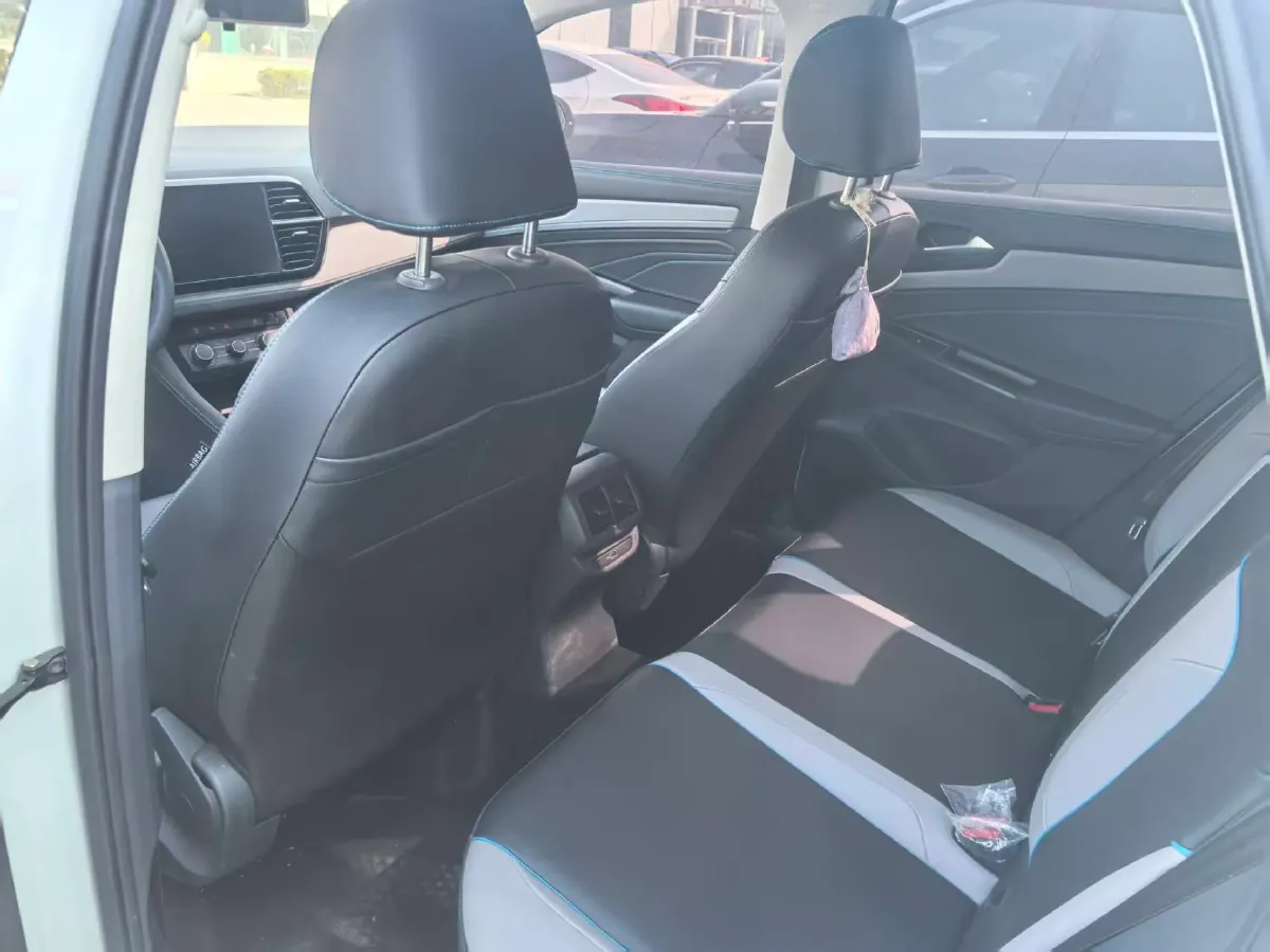 2023 Jetta VS5 1.4T 150HP L4 6AT,autocango,china used car exporter,china ev exporter,chinese used car exporter,chinese used ev exporter