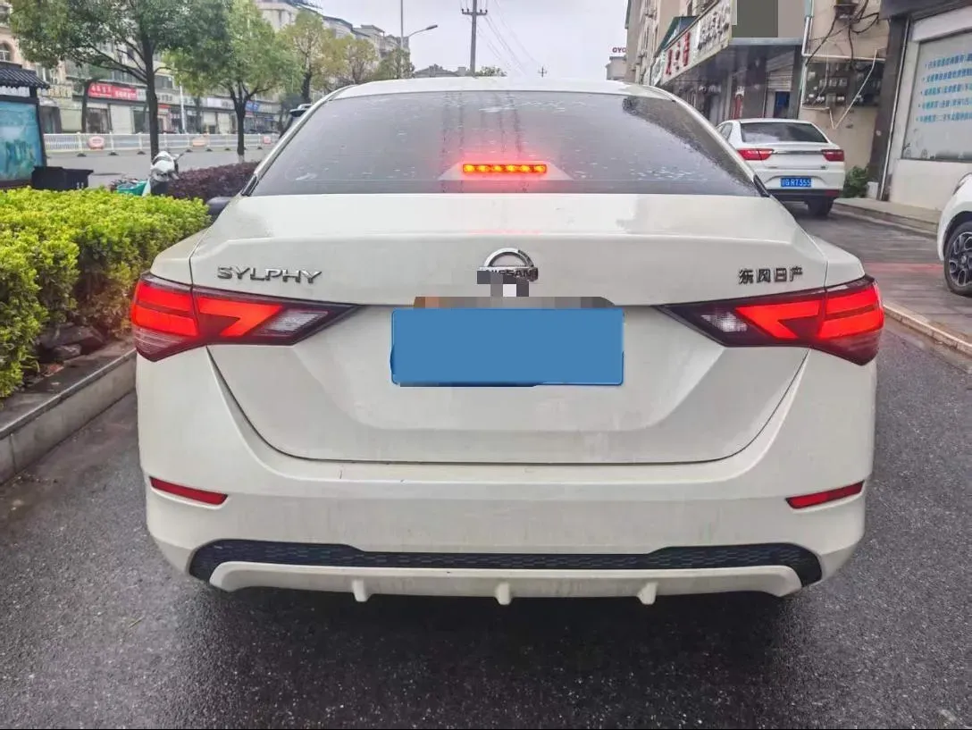 2021 Nissan Sylphy 1.6L 135HP L4 CVT,autocango,china used car exporter,china ev exporter,chinese used car exporter,chinese used ev exporter