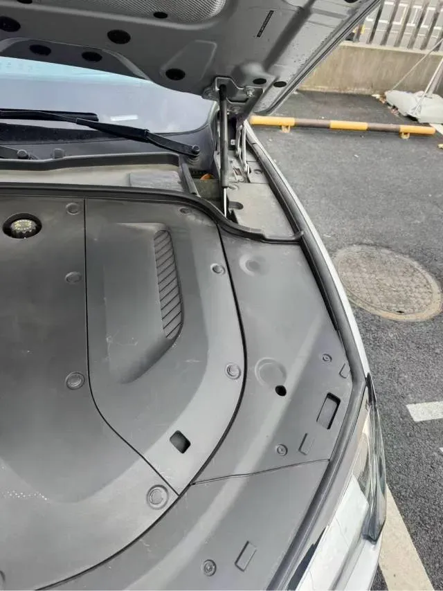 2022 JMC YuHu 7 2.0T 141HP L4 8AT,autocango,china used car exporter,china ev exporter,chinese used car exporter,chinese used ev exporter