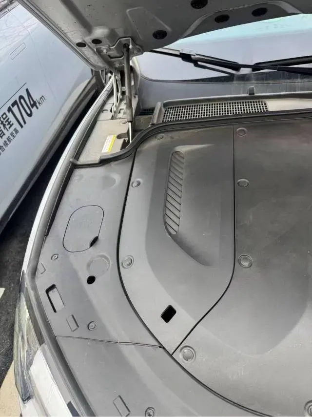 2022 JMC YuHu 7 2.0T 141HP L4 8AT,autocango,china used car exporter,china ev exporter,chinese used car exporter,chinese used ev exporter