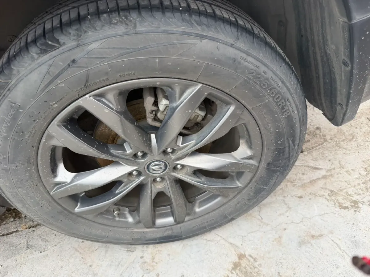 2021 ChangAn CS75 1.5T 178HP L4 7DCT,autocango,china used car exporter,china ev exporter,chinese used car exporter,chinese used ev exporter