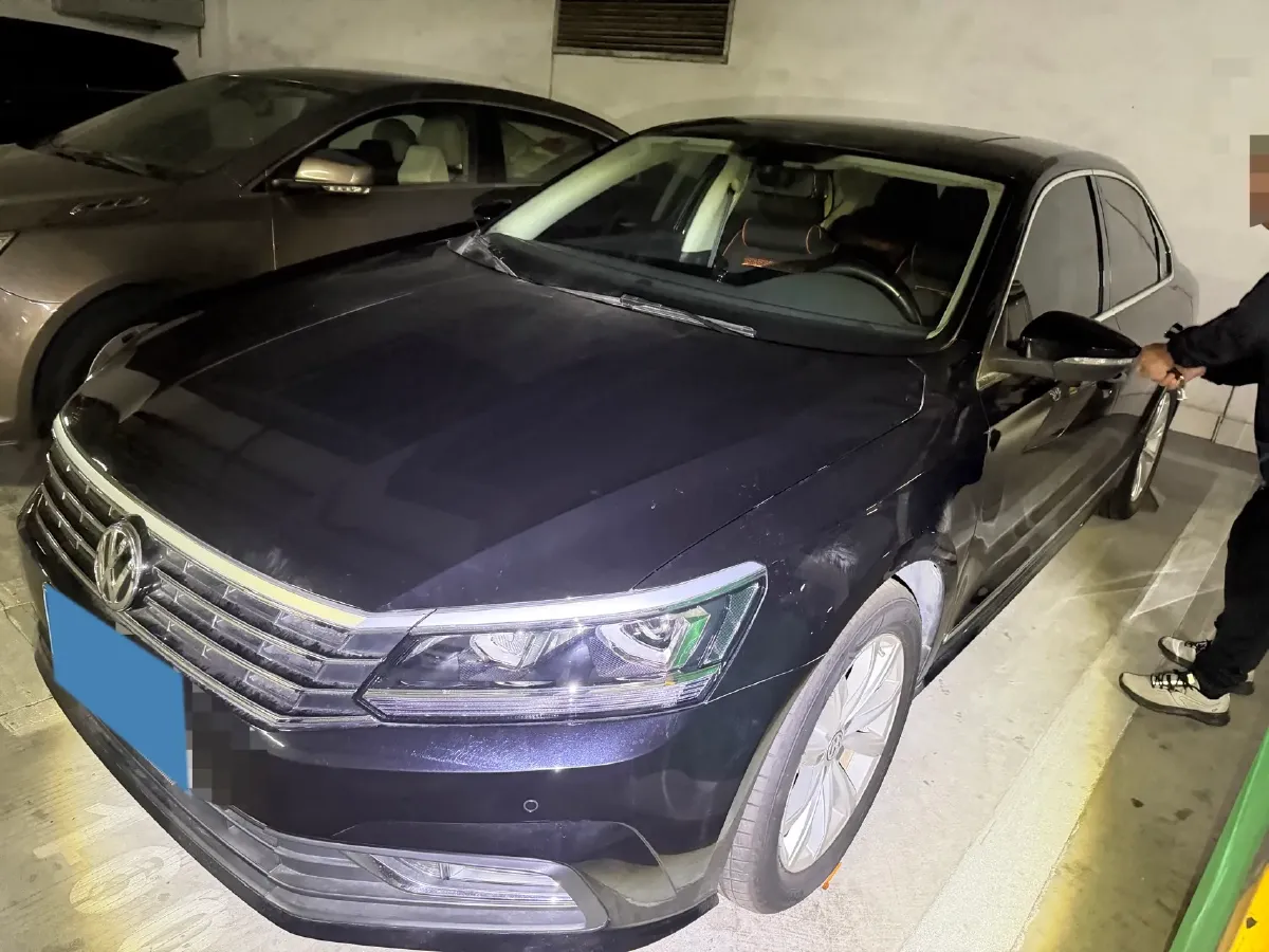 2017 Volkswagen Passat 1.4T 150HP L4 7DCT,autocango,china used car exporter,china ev exporter,chinese used car exporter,chinese used ev exporter