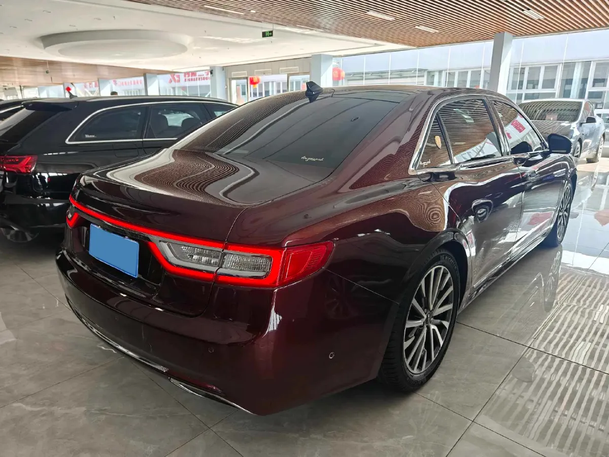 2018 Lincoln Continental 2.0T 261HP L4 6AT,autocango,china used car exporter,china ev exporter,chinese used car exporter,chinese used ev exporter